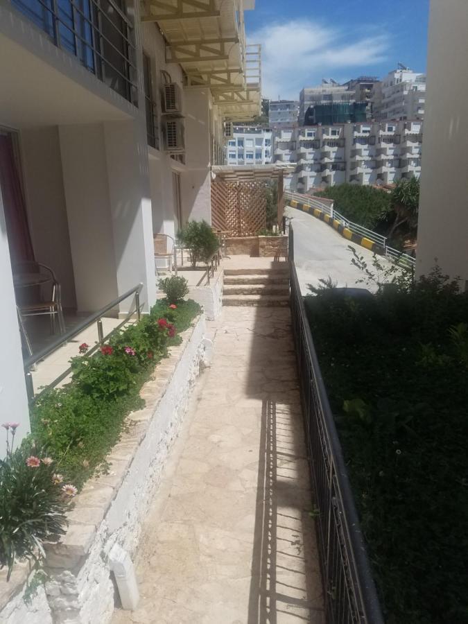 Apartamente Duplex Berti Sarandë Buitenkant foto